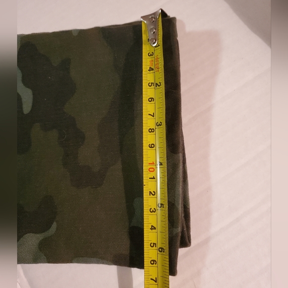 ==^Cat & Jack camo joggers size 16 - Picture 9 of 12